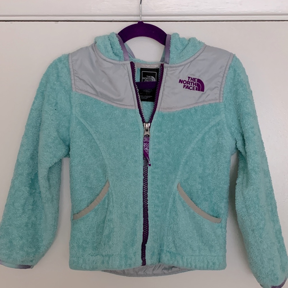 Girls’ North Face Jacket in Aqua w/ Purple Trim